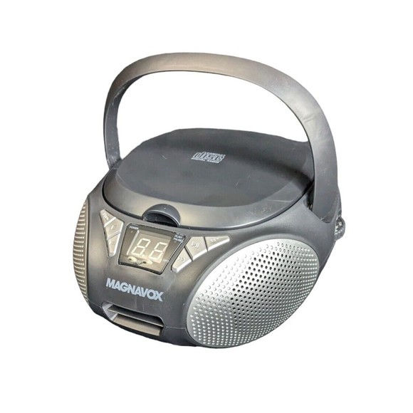 Magnavox Compact Disc Digital Audio AM FM Radio CD Player AC or Battery MD6924 - Picture 6 of 10